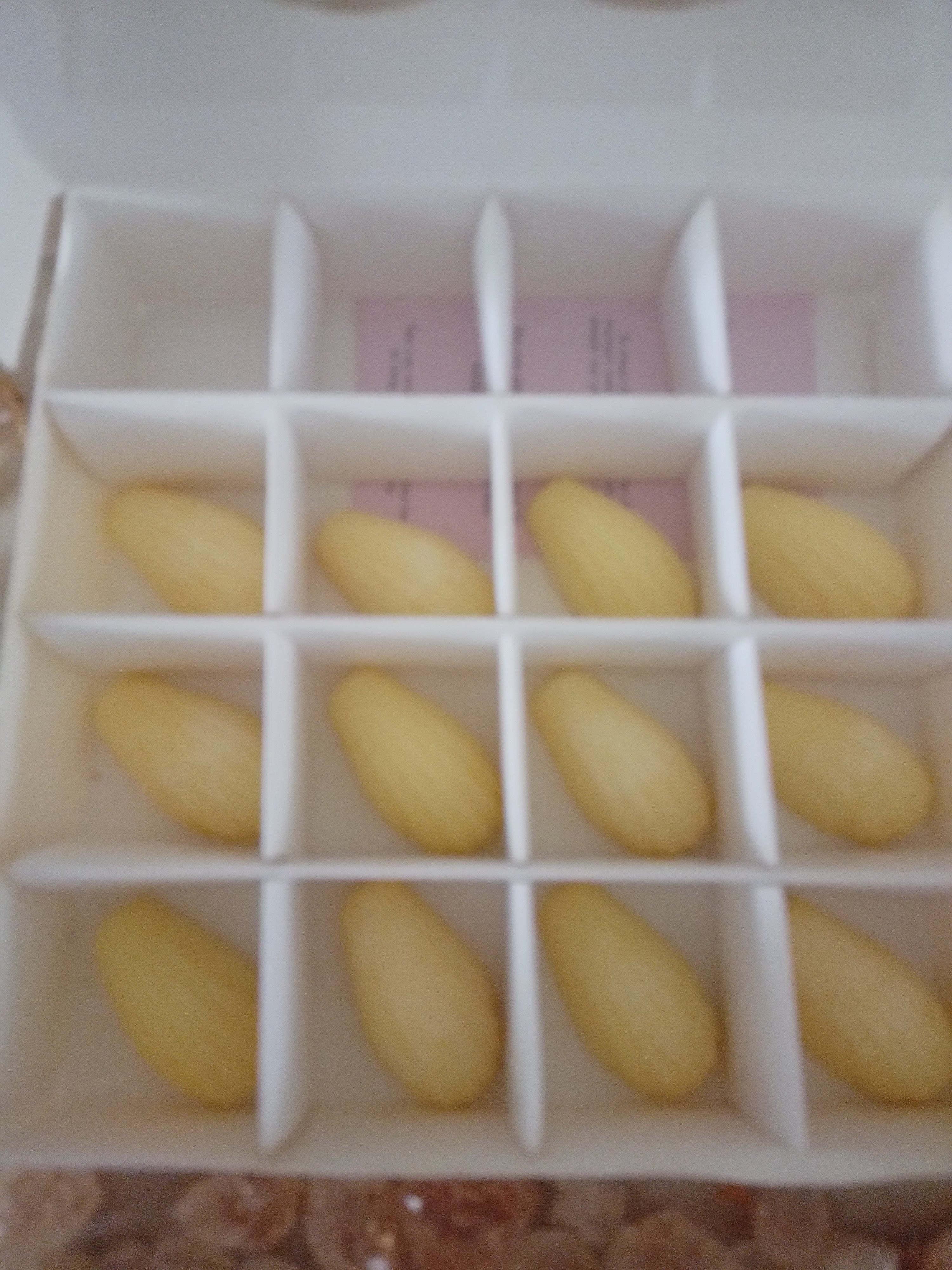 Waxmelts Madeleines Amber Noir