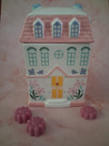 Pastel House Waxmeltbrander